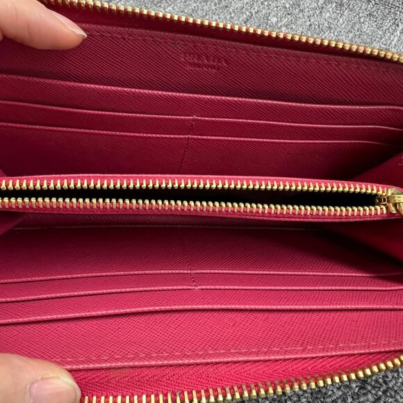 Prada Leather Wallet 225-032425 - Picture 11 of 11